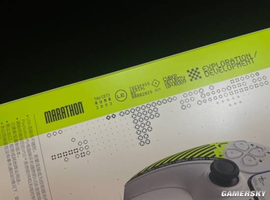 《马拉松》PS5限定手柄开箱：酸性风格活力满满