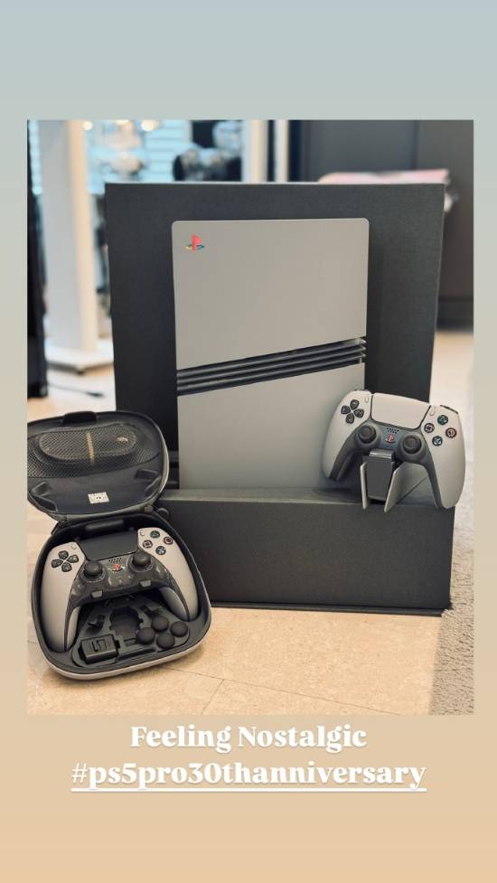 林俊杰也在玩PS5引热议：还是30周年限定款！