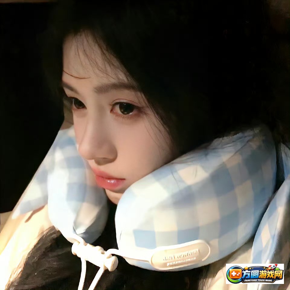 关于18K黄金的成色、编号与菠萝设计的详细介绍