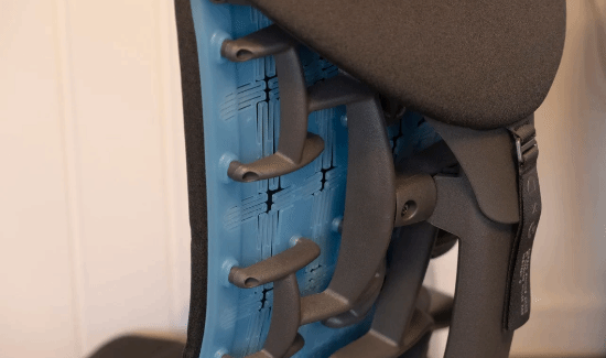 IGN 9分盛赞超强电竞椅！坐了五年依旧喜欢