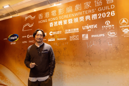 郑中基婚变后首次公开亮相！笑容满面未受影响