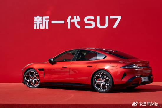 雷军：新一代SU7驾驶质感继承了Ultra那味儿