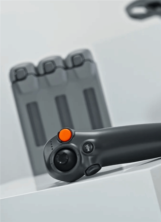 大疆首款全景无人机Avata 360定档！8K全景航拍