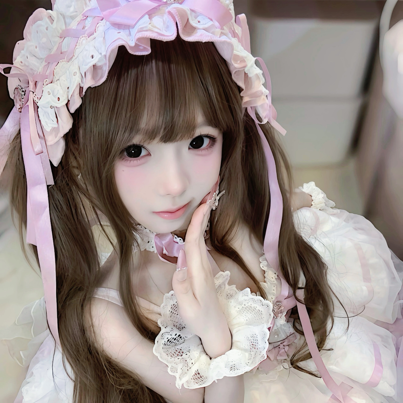 深圳机场迎接迪拜复航首批抵深同胞