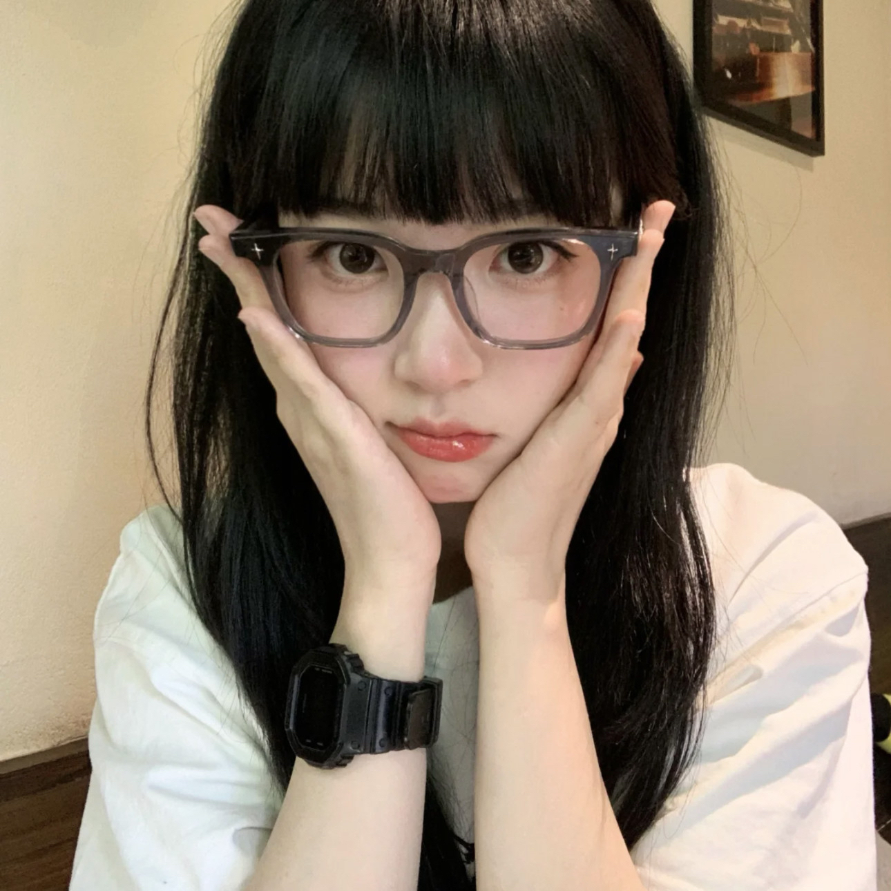 十四届全国人大四次会议第二次全体会议在完成各项议程后结束