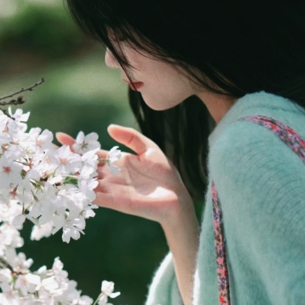 逾1300吨洋垃圾伪装成矿物进口“闯关”被查获