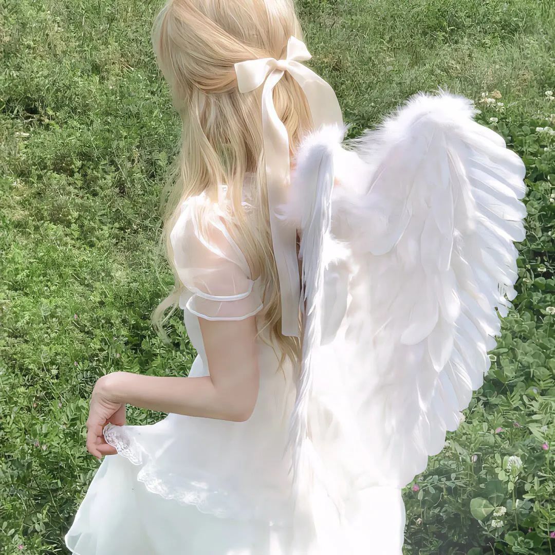 王毅同巴林外交大臣扎耶尼通电话